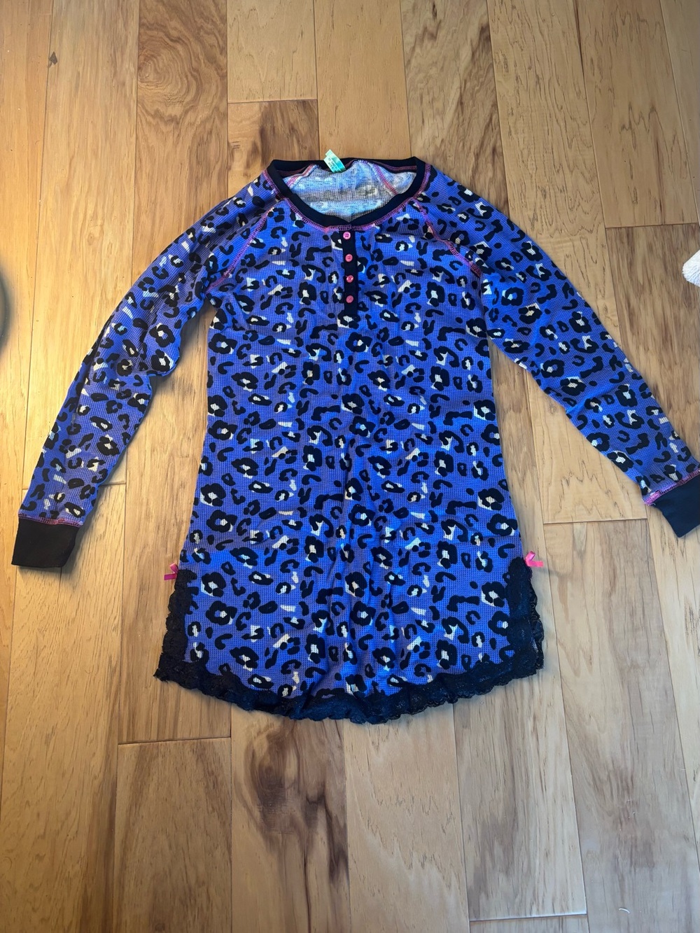 Honeydew Purple Confetti Leopard Henley Ribbed Thermal Sleepshirt Size Small